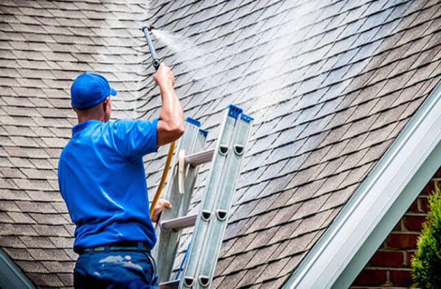 baytown roof cleaning