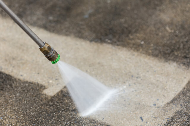 parking lot pressure washing in baytown